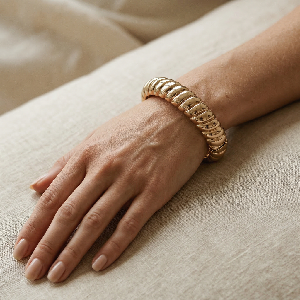 Seashell Bracelet – Gold